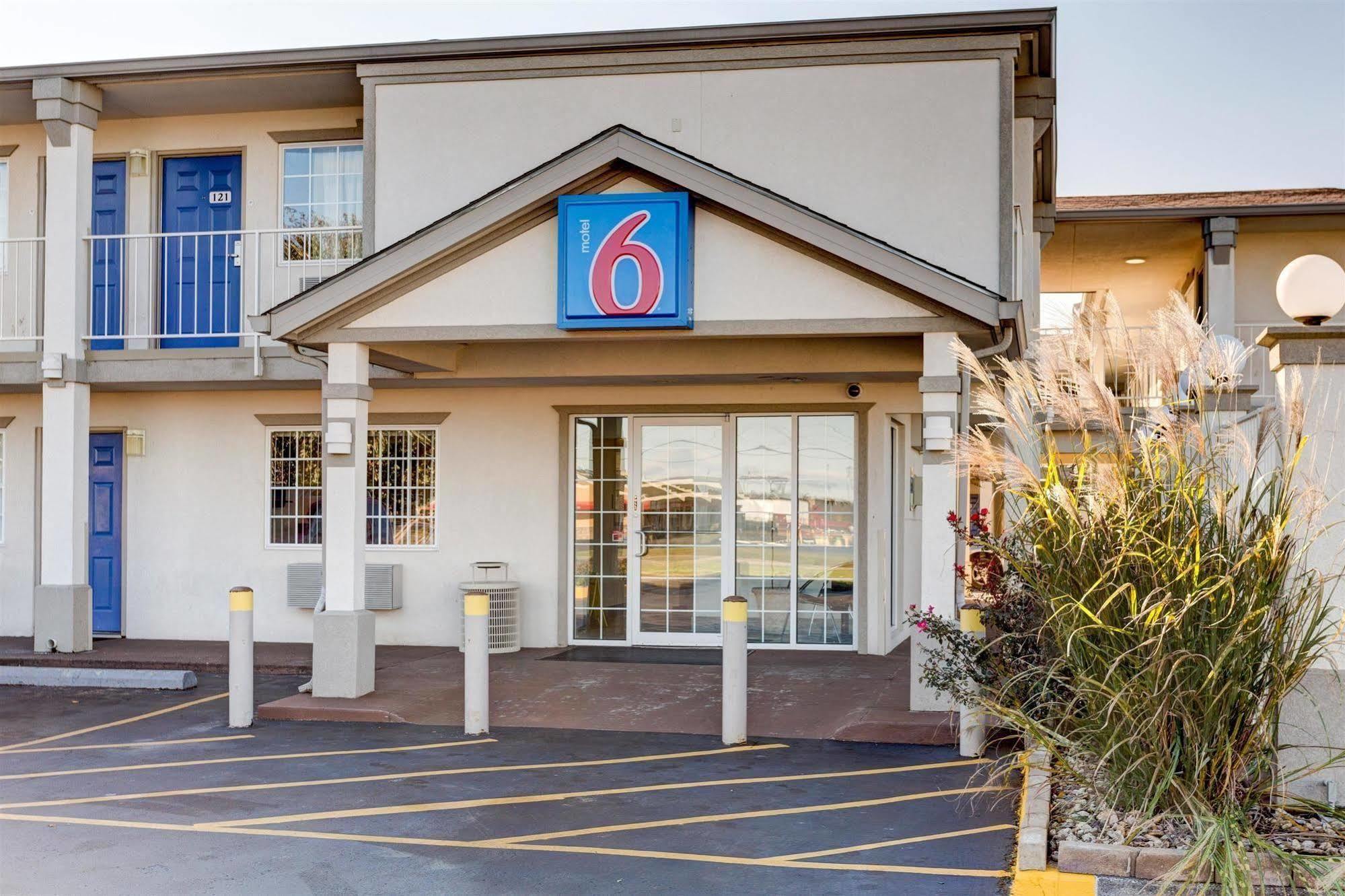 Americas Best Value Inn Bowling Green Exterior foto