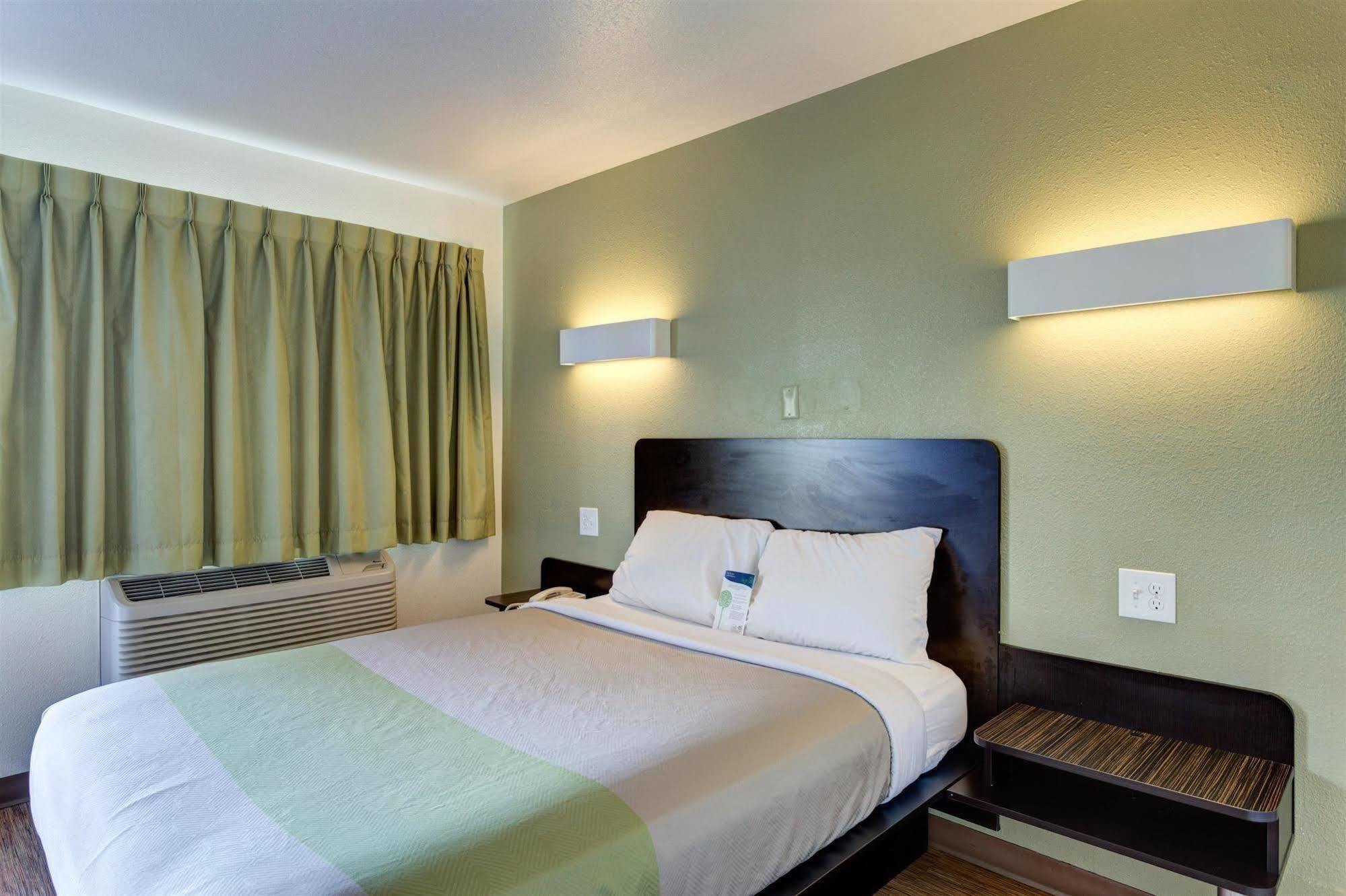 Americas Best Value Inn Bowling Green Exterior foto